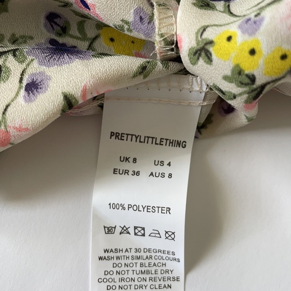 PRETTY FLORAL DRESS - Picture 6 of 7